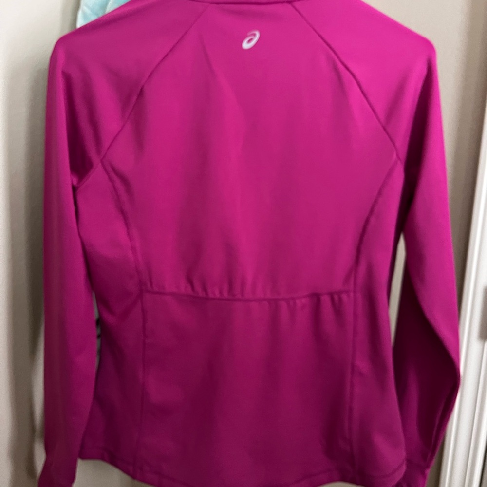ASICS Women's Fuchsia Utility Jacket - Picture 3 of 5